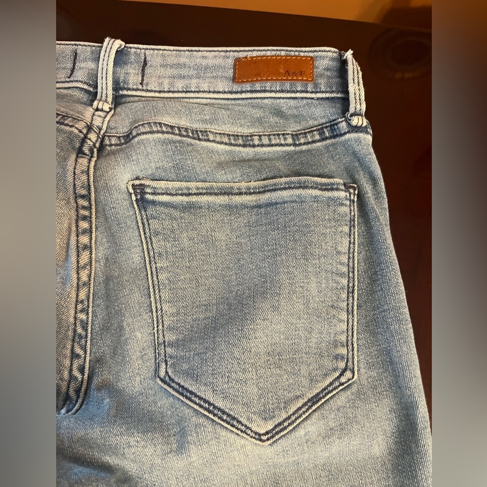 Abercrombie & Fitch Light Blue Denim Jeans Harper low rise super skinny size 26 - Picture 9 of 9